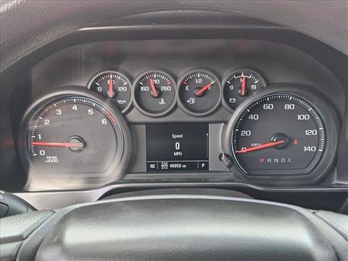 Used 2021 Chevrolet Silverado 1500 Custom Trail Boss AWD/4WD image 13