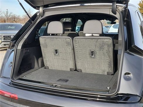 New 2026 Audi Q7 2.0T Premium image 29