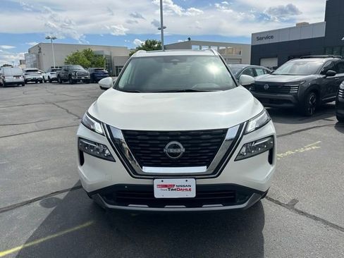 Used 2023 Nissan Rogue SL AWD/4WD image 4