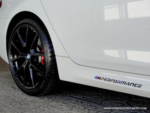 Used 2022 BMW 540i w/ M Sport Package image 36
