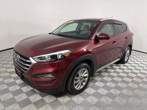 Used 2017 Hyundai Tucson SE AWD/4WD image 9