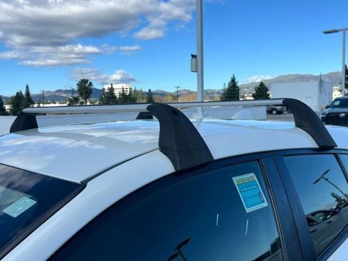 Used 2019 Toyota C-HR LE image 9