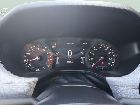 Used 2024 Jeep Compass Latitude AWD/4WD image 20
