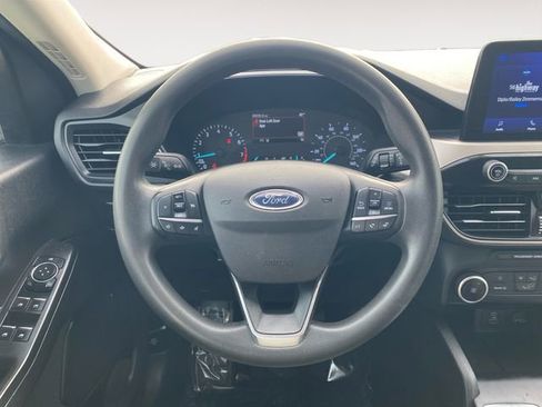 Used 2022 Ford Escape SE image 12