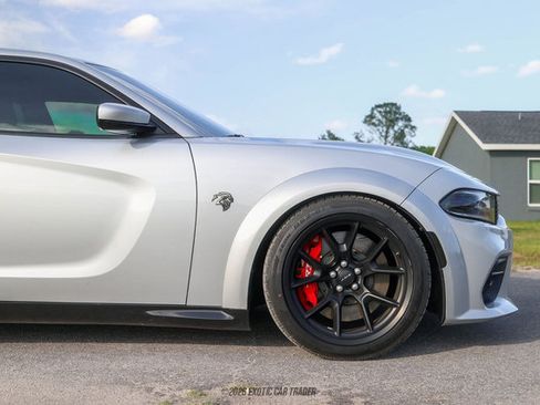 Used 2021 Dodge Charger SRT Hellcat RWD image 11
