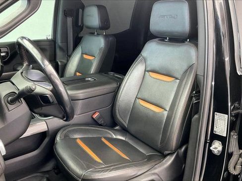 Used 2019 GMC Sierra 1500 AT4 w/ AT4 Premium Package AWD/4WD image 17