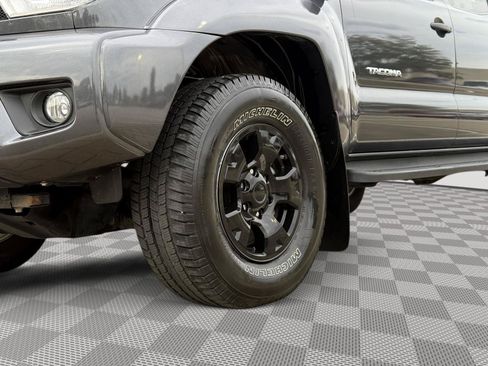 Used 2015 Toyota Tacoma 4x4 Double Cab w/ TRD Off-Road Package image 8