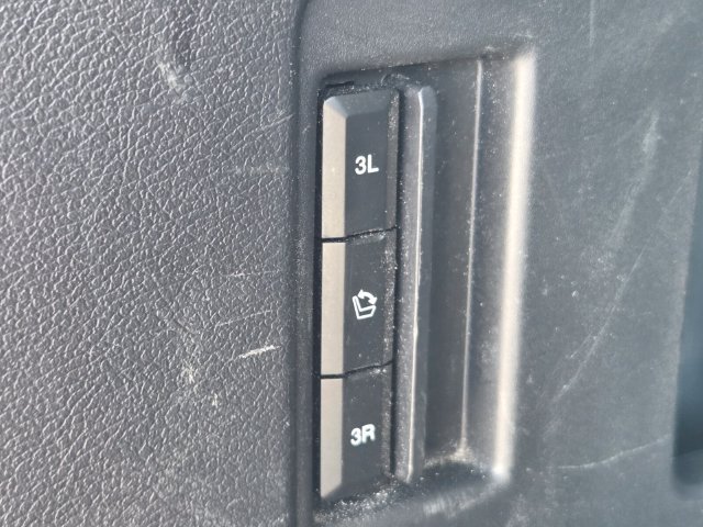 Used 2024 Ford Expedition XLT RWD image 34