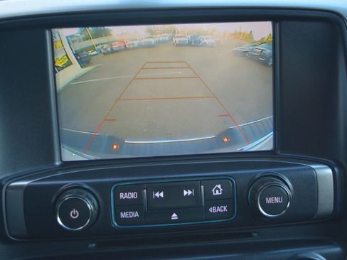 Used 2018 Chevrolet Silverado 1500 LT image 18