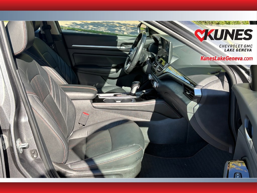 Used 2024 Nissan Altima 2.5 SR w/ SR Premium Package FWD image 39