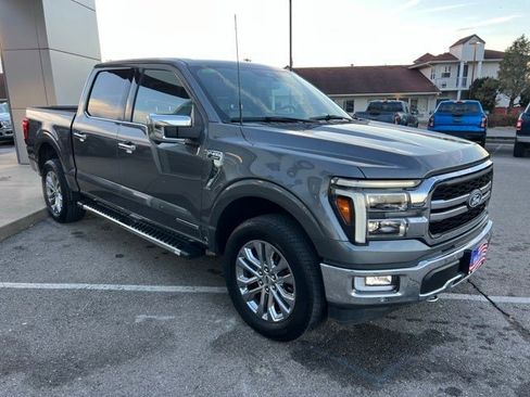 Used 2024 Ford F150 Lariat w/ Tow/Haul Package image 8