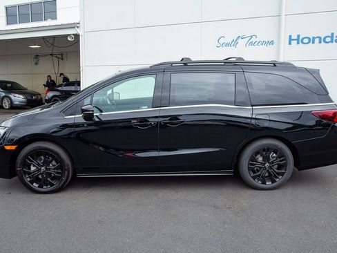 New 2026 Honda Odyssey Sport-L image 9