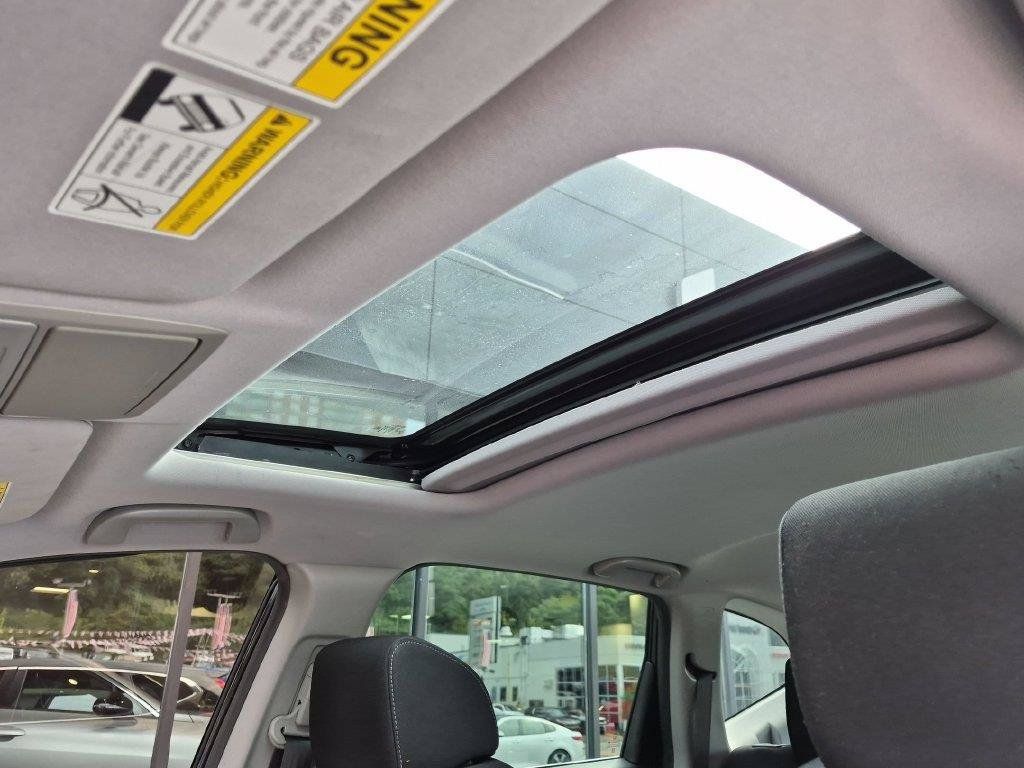 Used 2018 Honda CR-V EX image 18