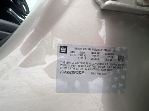 Certified 2015 Cadillac XTS Luxury image 18