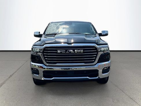 Used 2025 RAM 1500 Laramie AWD/4WD image 2