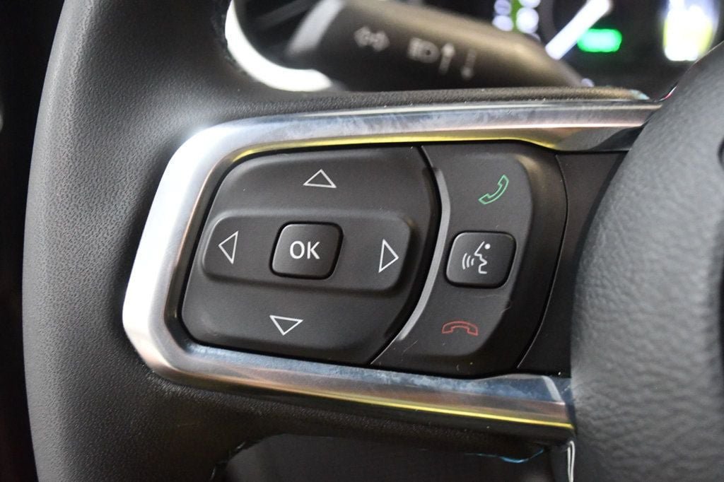 Used 2024 Jeep Wrangler High Altitude AWD/4WD image 43