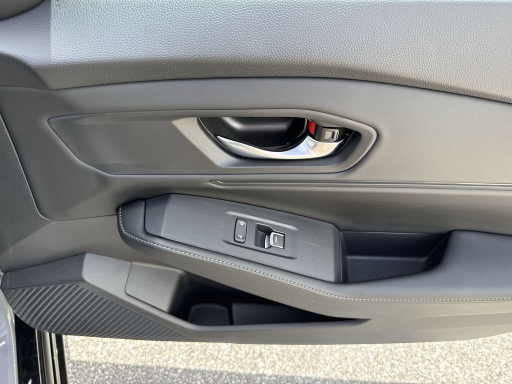 Used 2024 Honda Accord Sport image 43