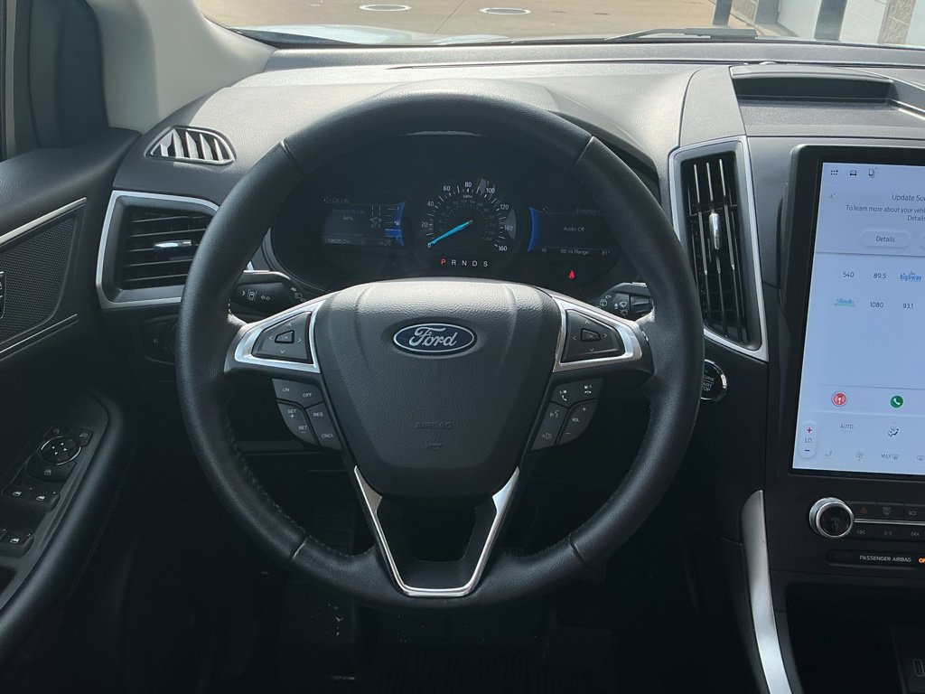 Used 2024 Ford Edge SEL w/ Convenience Package AWD/4WD image 11
