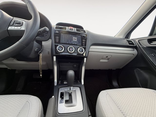 Used 2018 Subaru Forester 2.5i Premium AWD/4WD image 17