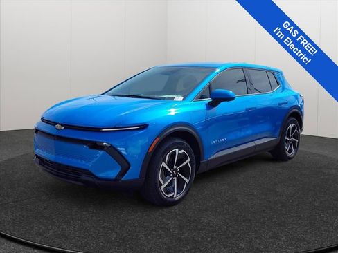 New 2026 Chevrolet Equinox EV LT w/ Comfort Package image 3