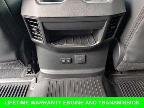 Used 2023 Toyota Tundra Limited AWD/4WD image 17