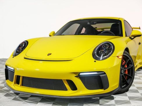 Used 2018 Porsche 911 GT3 w/ Sport Chrono Package image 10