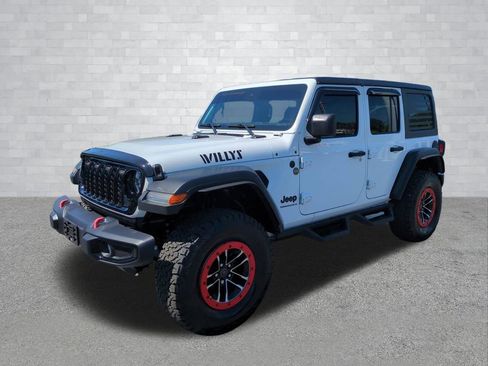 Used 2024 Jeep Wrangler Unlimited Sport AWD/4WD image 10