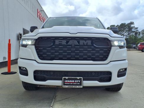 New 2026 RAM 1500 Express image 5