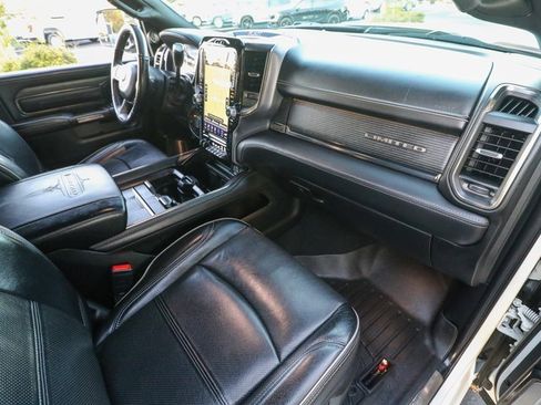 Used 2021 RAM 2500 Limited image 23
