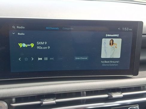 Used 2025 Hyundai Tucson SEL AWD/4WD image 19