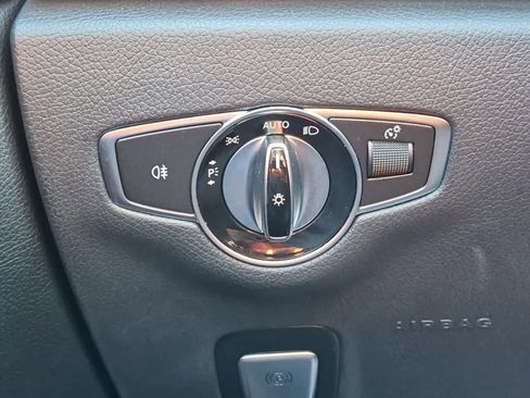 Used 2018 Mercedes-Benz E 300 image 20