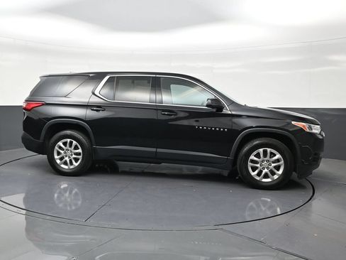 Used 2020 Chevrolet Traverse LS FWD image 6