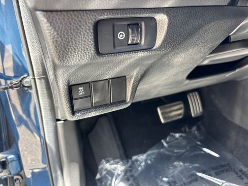 Used 2025 Honda Civic Sport image 14