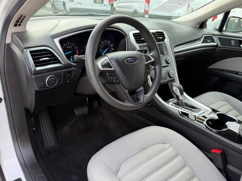Used 2014 Ford Fusion S image 15