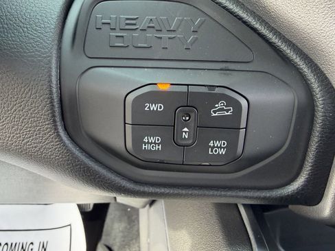 New 2026 RAM 2500 Big Horn AWD/4WD image 27