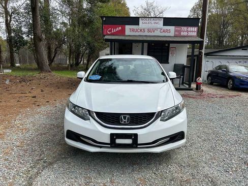 Used 2013 Honda Civic LX image 2