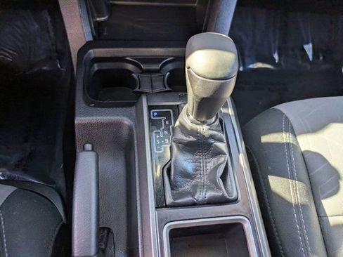 Used 2020 Toyota Tacoma SR5 image 24