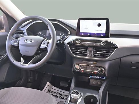 Used 2022 Ford Escape SE w/ Convenience Package image 18