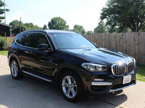Used 2019 BMW X3 xDrive30i w/ Driving Assistance Package AWD/4WD image 2