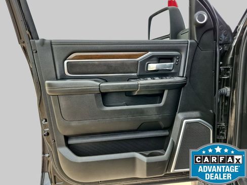 Used 2024 RAM 2500 Laramie image 21