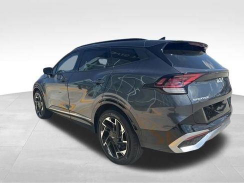 Used 2023 Kia Sportage SX image 7