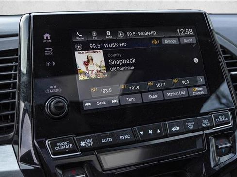 Used 2023 Honda Odyssey EX-L image 17