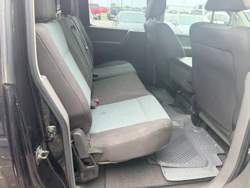Used 2005 Nissan Titan XE AWD/4WD image 12