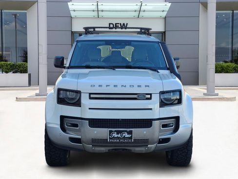 Used 2023 Land Rover Defender 130 First Edition image 2