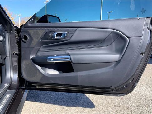 Used 2024 Ford Mustang GT Premium image 22