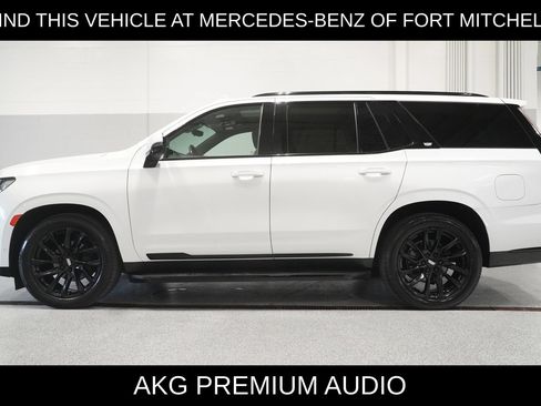 Used 2021 Cadillac Escalade Sport w/ Driver Assist Tech Package AWD/4WD image 3