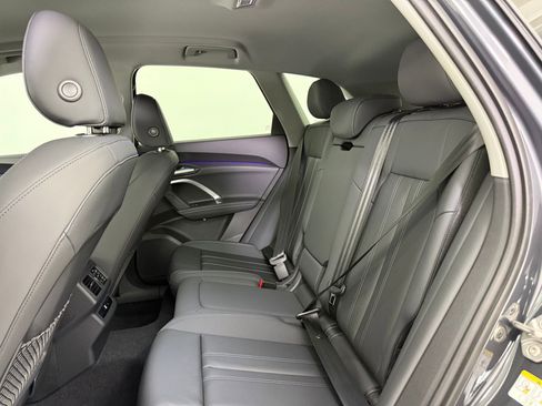 New 2025 Audi Q5 Premium image 15