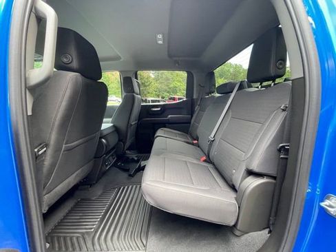 New 2025 Chevrolet Silverado 1500 Custom w/ LPO, Dark Essentials Package image 18