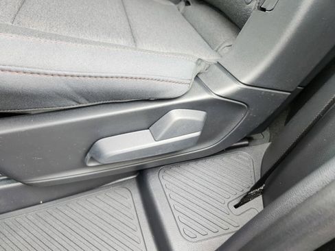 New 2026 Ford Explorer Active image 24