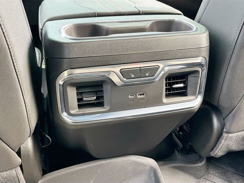 Used 2025 Chevrolet Silverado 2500 High Country w/ Technology Package AWD/4WD image 26